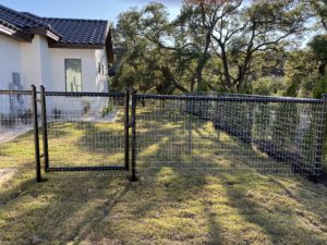 Round Pipe Fence 2